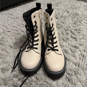 Sincerely Jules tan boots